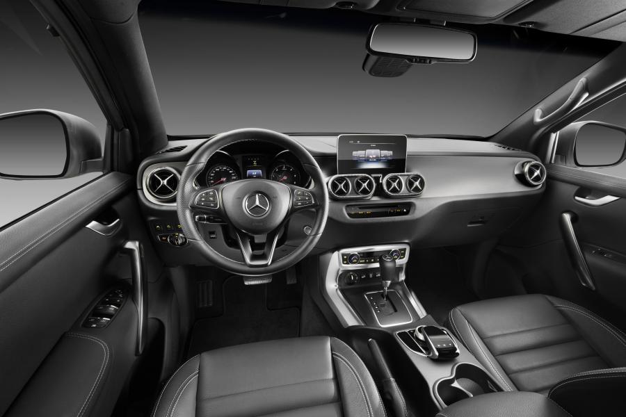 Торпедо Mercedes-Benz X-Class Power (Br.470) 2017 года  (WW) (фото 48 из 49)